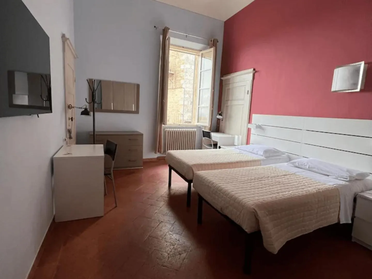 Ostello Residenza Del Capitano Siena